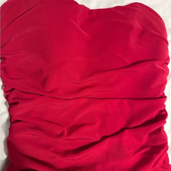 Fashion Nova Red Strapless Bodycon Dress - Picture 4 of 5